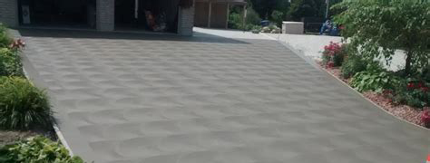 concrete-driveway-installation-erie-pa-1